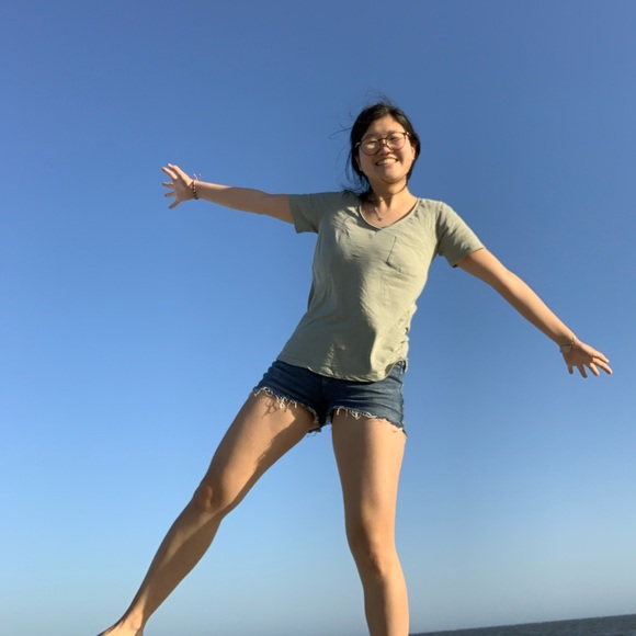 Meet your Posher, Anna - Picture 1 of 1